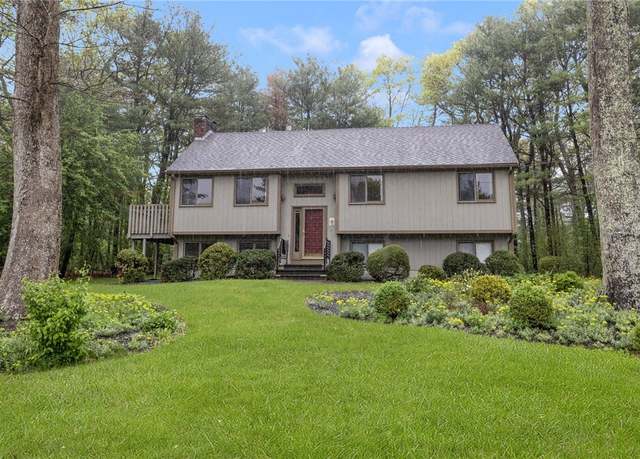 Property at 20 Longmeadow Rd, Norfolk, MA 02056, 3 beds, 1.5 baths