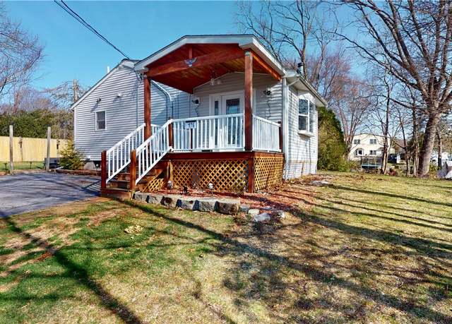 Property at 176 Nursery Ave, Woonsocket, RI 02895, 3 beds, 1 bath