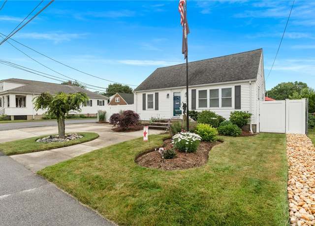 Property at 32 Waterman Ave, Johnston, RI 02919, 3 beds, 2 baths