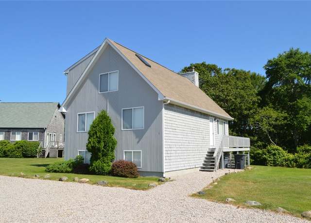 Property at 1 Alexander Dr, Narragansett, RI 02882, 3 beds, 2 baths