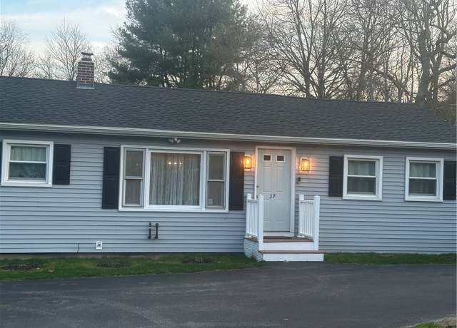 Property at 37 Potter Hill Rd, Westerly, RI 02891, 3 beds, 1 bath