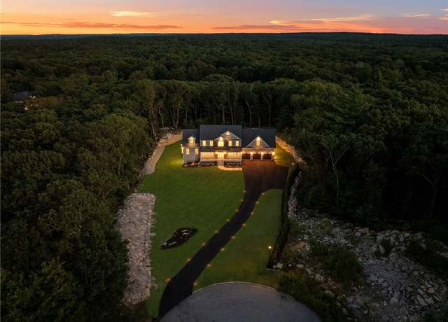 Property at 35 Beech Crest Rd, East Greenwich, RI 02818, 5 beds, 3.5 baths