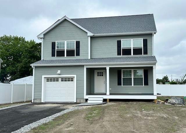 Property at 7 Betsey Williams Dr, Warwick, RI 02889, 3 beds, 2.5 baths
