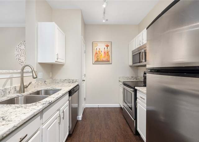Property at 1000 Providence Pl #142, Providence, RI 02903, 1 bed, 1 bath