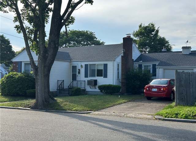 Property at 33 Moorland Ave, Providence, RI 02908, 3 beds, 1 bath