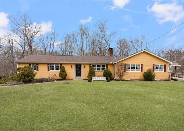 Property at 8 Catherine Rd, Smithfield, RI 02917, 4 beds, 2.5 baths