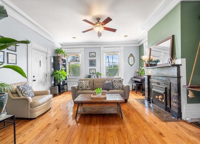 Property at 17 West St Unit A2, Westerly, RI 02891, 1 bed, 1 bath