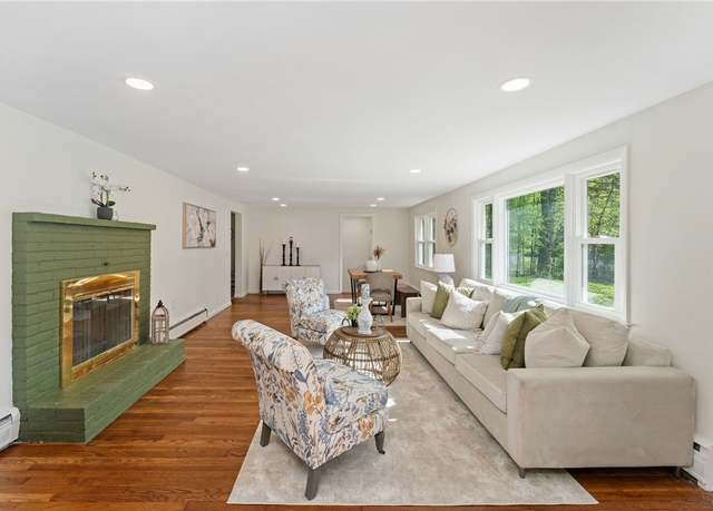 Property at 634 Victory Hwy, Coventry, RI 02827, 4 beds, 2 baths