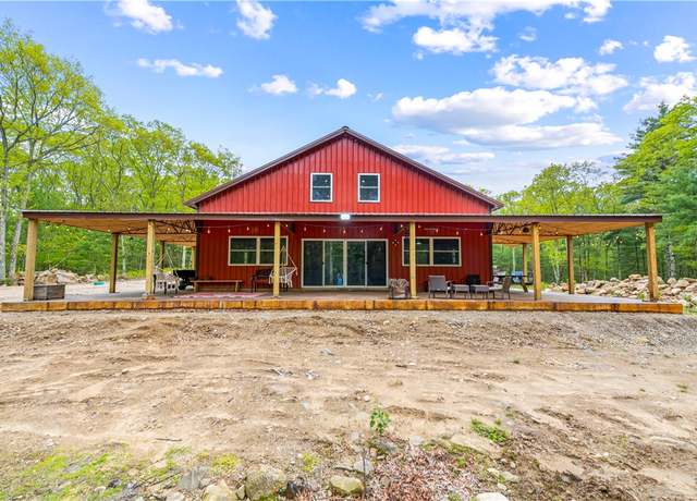 Property at 190 Perry Hill Rd, Coventry, RI 02816, 4 beds, 3.5 baths