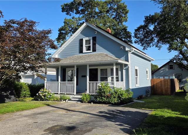 Property at 122 Leigh St, Warwick, RI 02889, 3 beds, 1.5 baths
