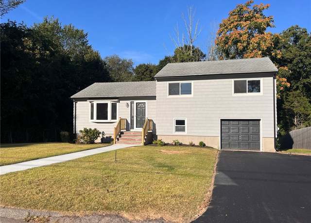 Property at 19 Nichols Ln, Westerly, RI 02891, 3 beds, 2 baths