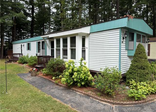 Property at 28 Lsisure Way, Coventry, RI 02816, 2 beds, 1 bath