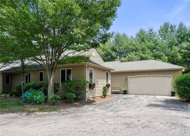 Property at 174 Pine Glen Dr, East Greenwich, RI 02818, 2 beds, 2 baths