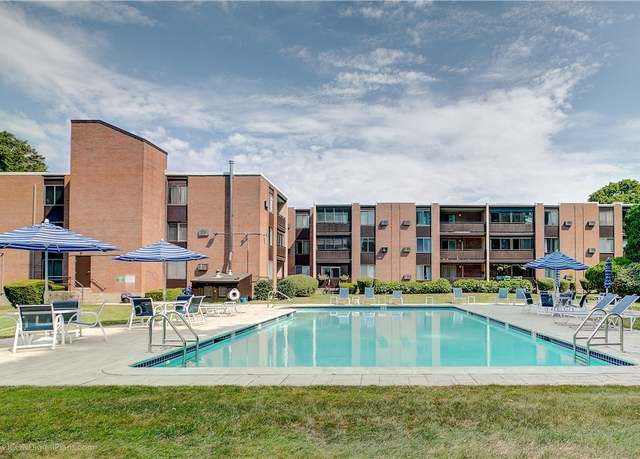 Property at 401 Bellevue Ave #214, Newport, RI 02840, 1 bed, 1 bath