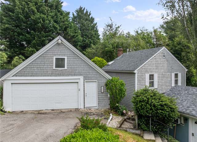 Property at 694 Windwood Dr Unit C, Tiverton, RI 02878, 2 beds, 1 bath