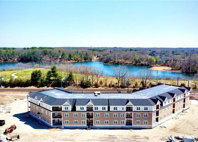 Property at 0 Greenwich Blvd #310, East Greenwich, RI 02818, 2 beds, 2 baths