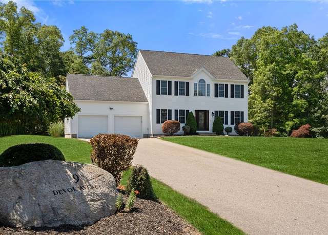 Property at 9 Devol Ave, Westport, MA 02790, 3 beds, 2.5 baths