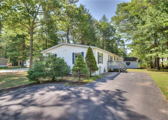 Property at 35 Liena Rose Way, Coventry, RI 02816, 2 beds, 2 baths