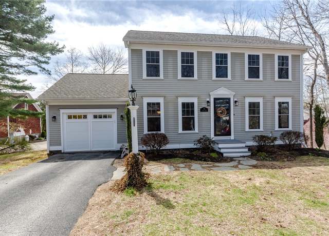 Property at 50 Searle Ave, Cranston, RI 02920, 3 beds, 2.5 baths