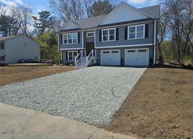 Property at 101 Baycliff Dr, Warwick, RI 02818, 3 beds, 3 baths