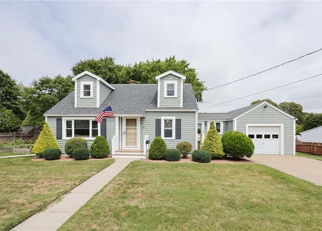 Property at 15 Terrace Dr, Bristol, RI 02809, 3 beds, 2 baths