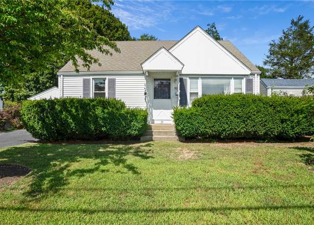 Property at 36 Westhill Dr, Cranston, RI 02920, 3 beds, 2 baths