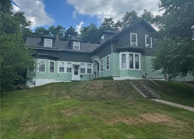 Property at 40 Youngs Ave, West Warwick, RI 02893, 6 beds, 4 baths