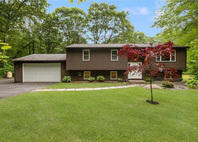 Property at 111 Bramble Bush Rd, Coventry, RI 02816, 3 beds, 1 bath