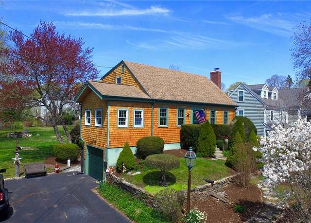 Property at 71 Proctor Ave, East Greenwich, RI 02818, 2 beds, 2 baths