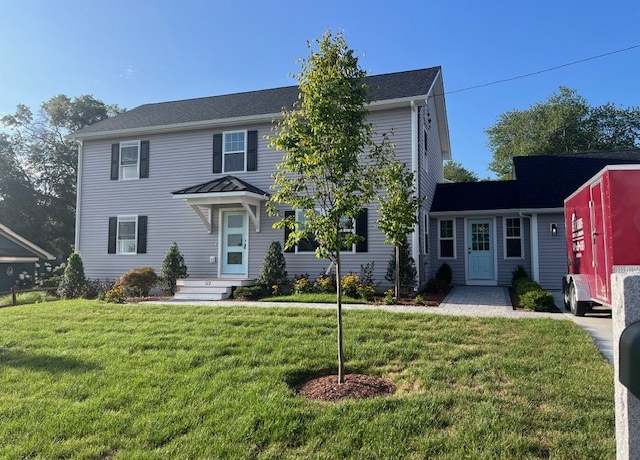 Property at 122 Fatima Dr, Bristol, RI 02809, 4 beds, 3 baths