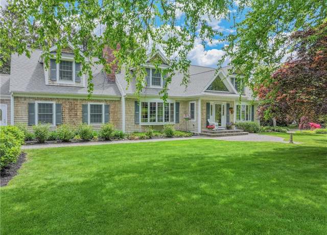 Property at 10 Bartlett Rd, Middletown, RI 02842, 4 beds, 2.5 baths