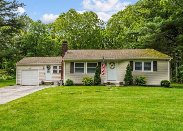 Property at 10 Bigelow Rd, Johnston, RI 02919, 4 beds, 1 bath