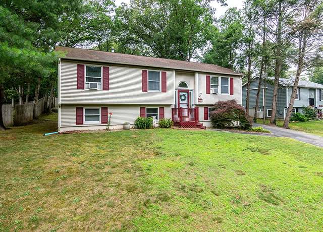 Property at 90 Crestwood Dr, West Warwick, RI 02893, 4 beds, 3 baths