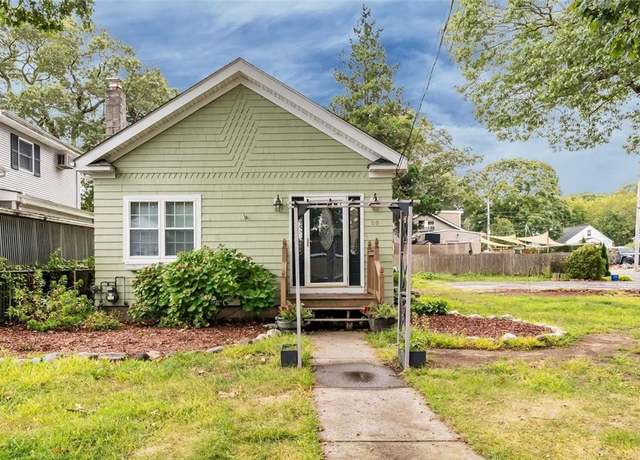 Property at 80 Northup St, Warwick, RI 02889, 3 beds, 2 baths