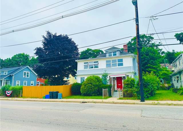 Property at 98 Putnam Pike, Johnston, RI 02919, 4 beds, 2 baths