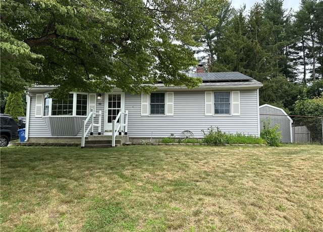 Property at 55 Circle Dr, Mansfield, CT 06250, 3 beds, 1.5 baths