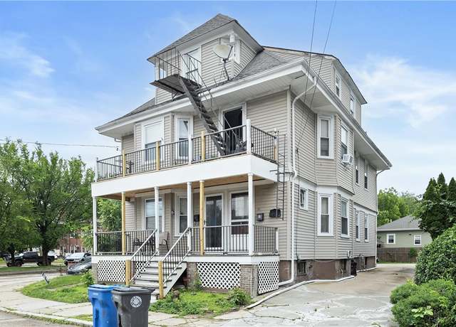 Property at 10 Sylvan Ave, Cranston, RI 02905, 7 beds, 3 baths