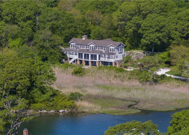 Property at 137 Cove Point East, Charlestown, RI 02813, 3 beds, 4.5 baths