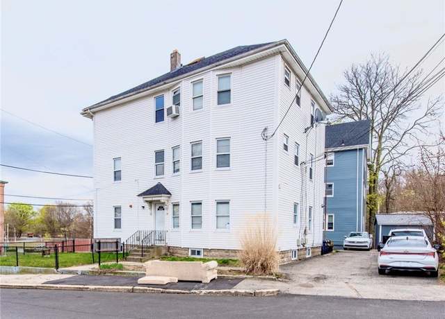 Property at 18 Fairlawn Ave, Pawtucket, RI 02860, 8 beds, 5 baths