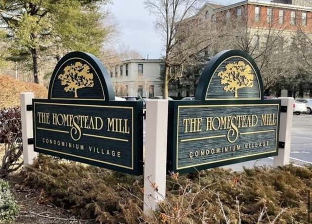 Property at 15 Higgins St #107, Smithfield, RI 02917, 1 bed, 1 bath