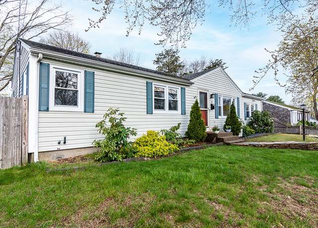 Property at 25 Myrna Rd, Warwick, RI 02818, 3 beds, 1 bath