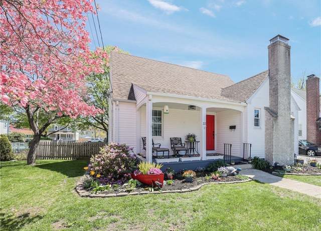 Property at 22 Phillips Ave, Warwick, RI 02888, 3 beds, 2 baths