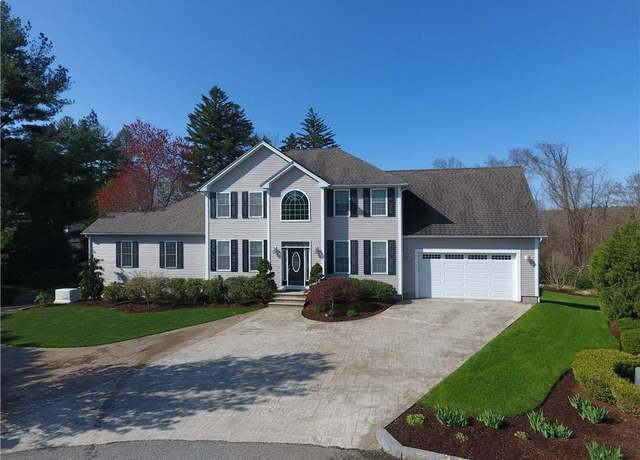 Property at 4 Bittersweet Ln, Lincoln, RI 02865, 5 beds, 4.5 baths