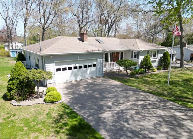 Property at 4 Branberry Dr, Westerly, RI 02891, 3 beds, 2 baths