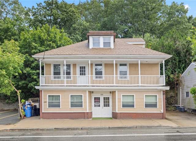Property at 1251 Mendon Rd, Cumberland, RI 02864, 4 beds, 2.5 baths
