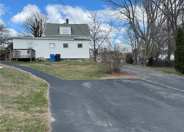 Property at 226 Marshall Ave, Cumberland, RI 02864, 4 beds, 2 baths
