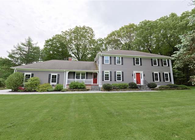 Property at 215 Adirondack Dr, East Greenwich, RI 02818, 4 beds, 2.5 baths