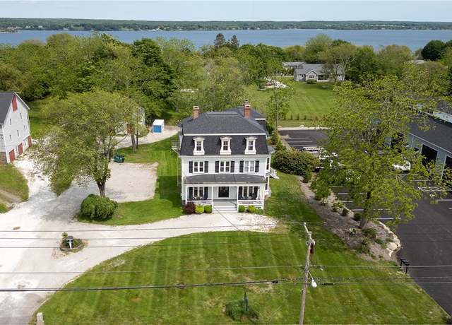 Property at 2951 East Main Rd #5, Portsmouth, RI 02871, 1 bed, 1 bath
