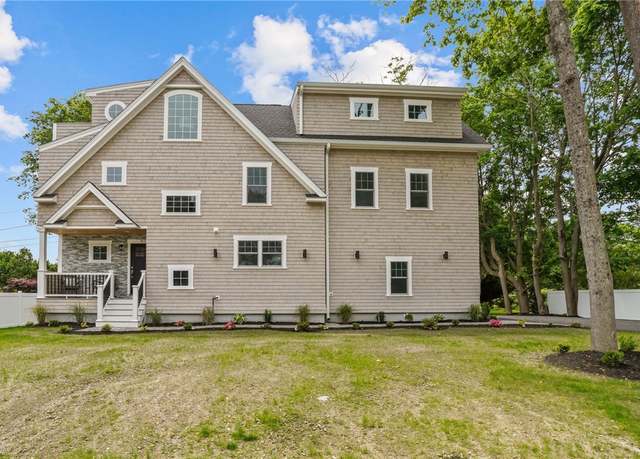Property at 5 Lillis Ave, Barrington, RI 02806, 4 beds, 3.5 baths