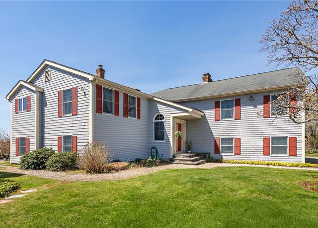 Property at 124 Houston Ave, Narragansett, RI 02882, 4 beds, 4 baths